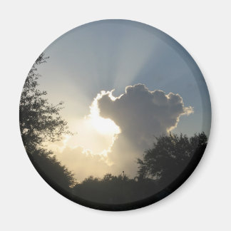 Sun Burst Through the CloudsMagnet Magnet