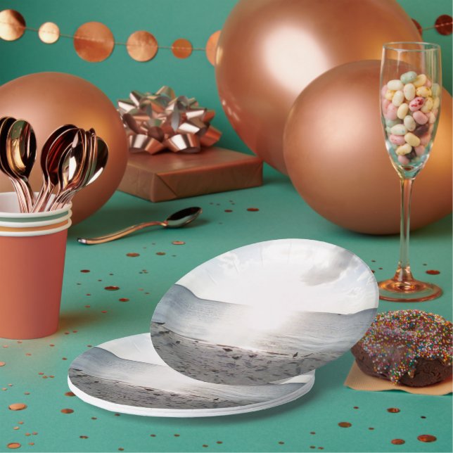 Sun Glory At The Beach Paper Plate (Multi)