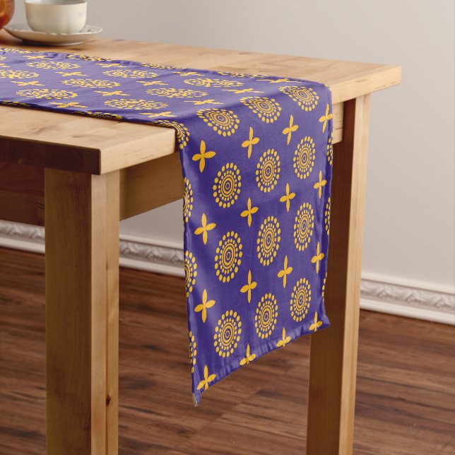 Sun Mosaic Pattern Short Table Runner (In Situ)
