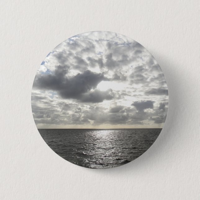 Sun Shining Through Clouds 6 Cm Round Badge (Front)