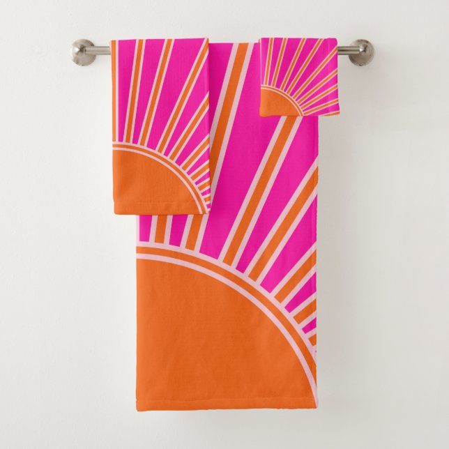 Sun Sunrise Hot Pink And Orange Preppy Sunshine Bath Towel Set (Insitu)