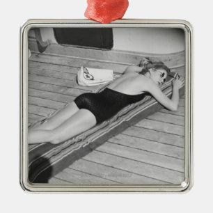 Sun Tanning Woman Metal Tree Decoration