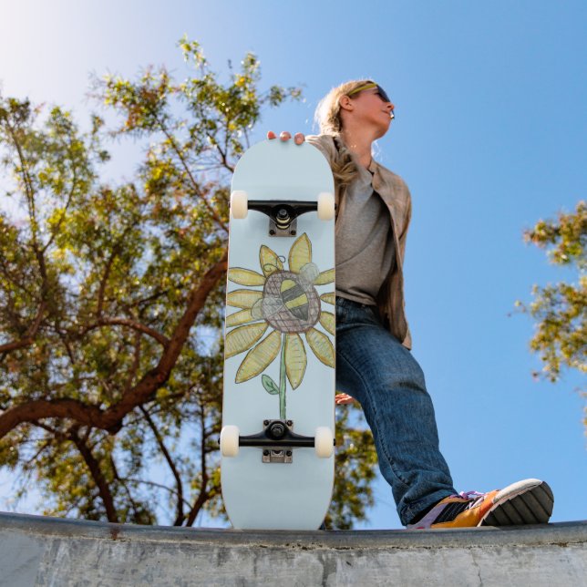 Sunflower and bee Skateboard (Outdoor 1)