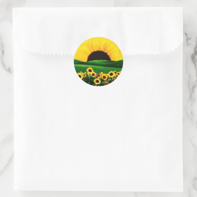 SUNFLOWER HILL CLASSIC ROUND STICKER (Bag)