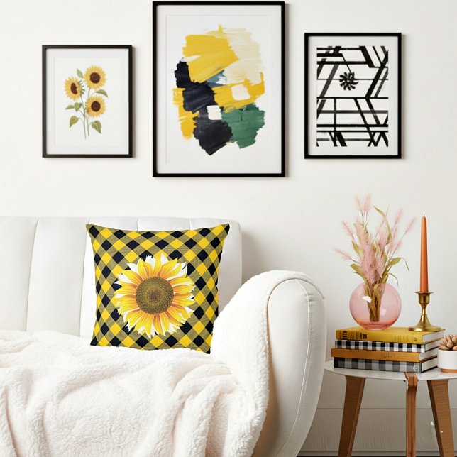 Sunflower on plaid cushion (Creator Uploaded)