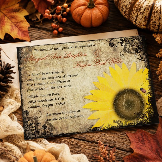 Sunflower with Ladybug Vintage Wedding Invitation (Sunflower with Ladybug Vintage Wedding Invitation )
