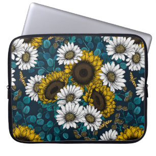 Sunflowers and daisies, summer garden 2 laptop sleeve