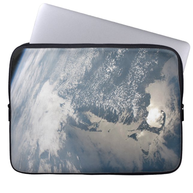 Sunglint On The Waters Of Earth. Laptop Sleeve (Front)