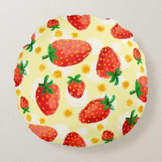 Sunlit Strawberries & Daisies Round Pillow