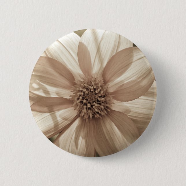 Sunny Dahlia 6 Cm Round Badge (Front)