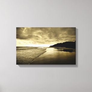 Sunrise On The Beach Canvas Print