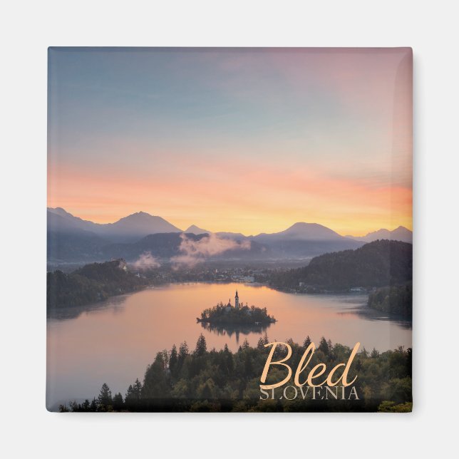 Sunrise over Lake Bled text magnet (Front)
