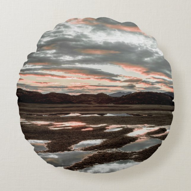 Sunrise reflections at Lago Grey Round Cushion (Front)