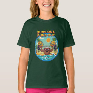 Suns Out Puns Out Beach Badge   Funny Summer  T-Shirt