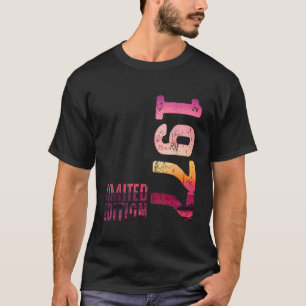 Sunset Beach Year 1977 Birth Vintage Since 1977 Re T-Shirt