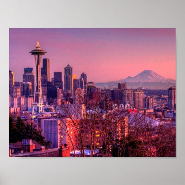 Sunset behind Seattle skyline from Kerry Park. Poster (Front)