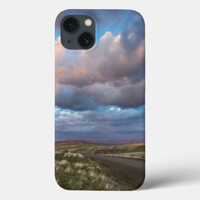 Sunset Clouds Over Gravel Zumwalt Prairie Road Case-Mate iPhone Case (Back)