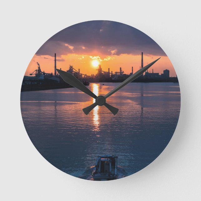 Sunset Japan Sky Round Clock (Front)