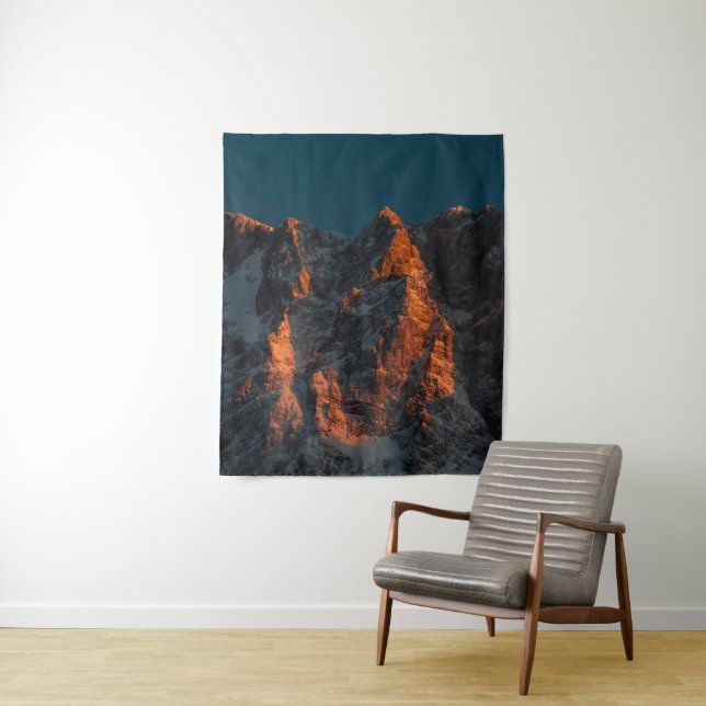 Sunset light on majestic mountains tapestry (In Situ)