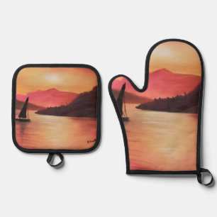 Sunset Oven Mitten and Pot Stand Oven Mitt & Pot Holder Set