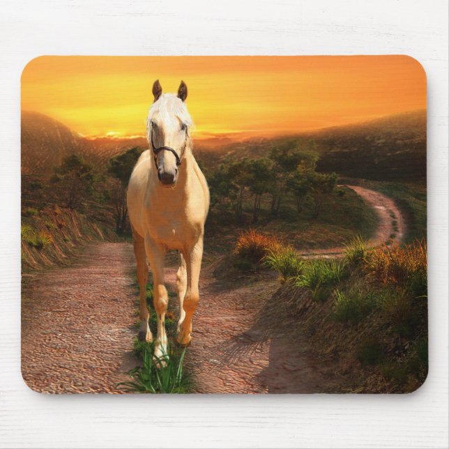 Sunset palomino mouse mat (Front)