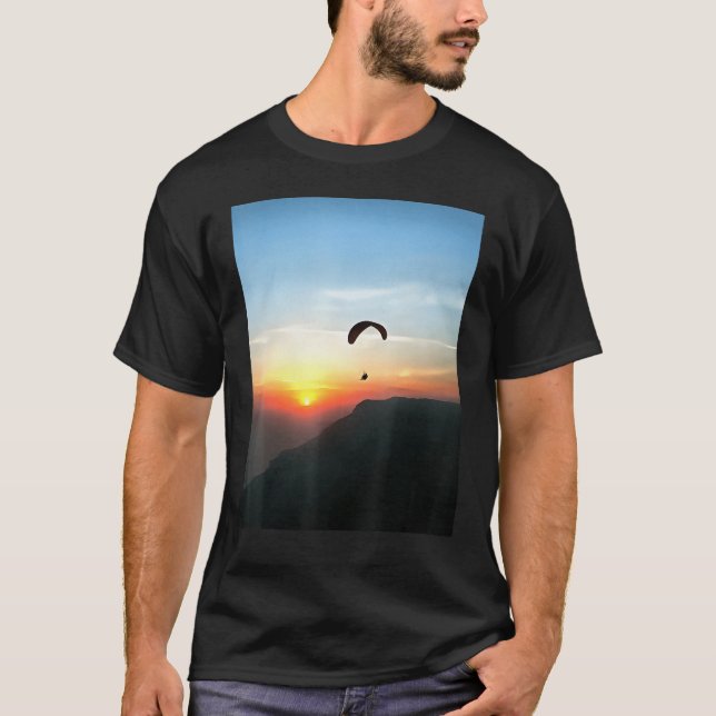 Sunset Paraglide Wanderlust Extreme Sport 1 T-Shirt (Front)