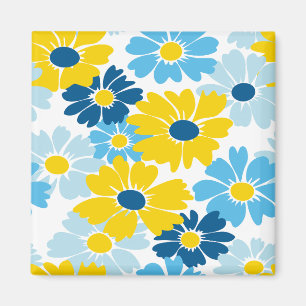 Sunshine Blue Sky Blooming Daisy Magnet