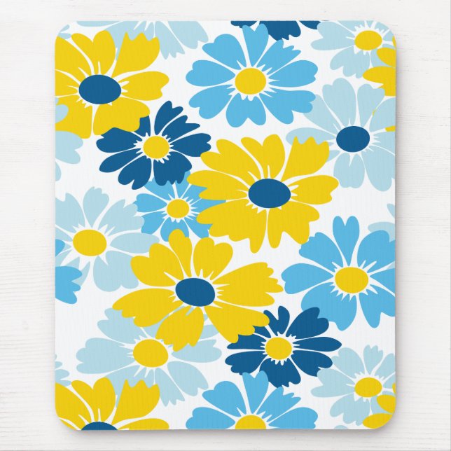 Sunshine Blue Sky Blooming Daisy  Mouse Mat (Front)