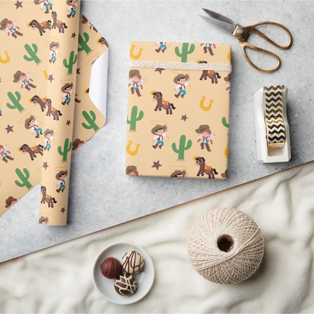 Super Cute Western Wrapping Paper (Super Cute Western Wrapping Paper)