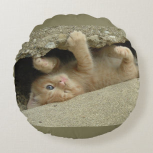 Super Hero Orange Tabby Kitten Round Cushion