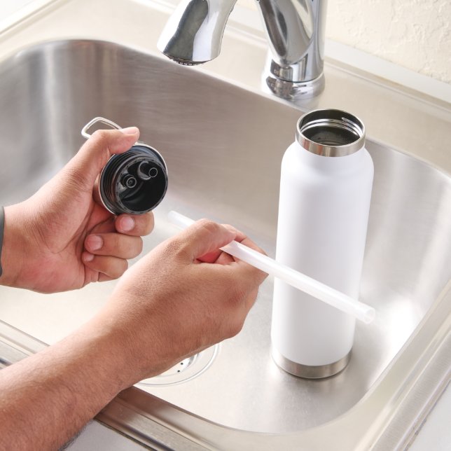 Super Pom Into The Ocean Water Bottle (Sink)