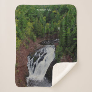 Superior Falls sherpa blanket
