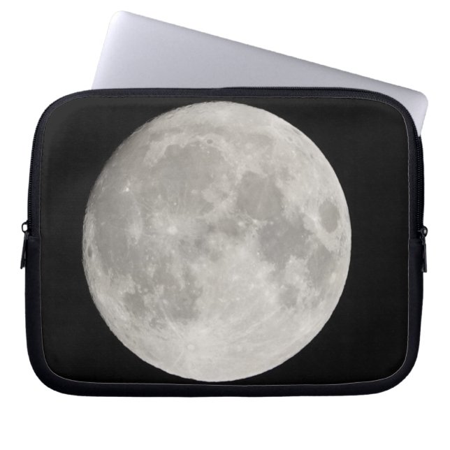 Supermoon in black sky laptop sleeve (Front)