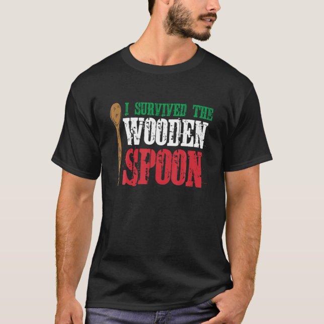 Survived The Wooden Spoon Italian Flag Funny Dad A T-Shirt (Front)