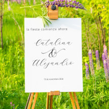 Spanish Minimalist Wedding Welcome Signs