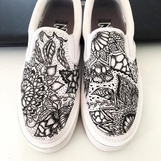 colour your own shoes