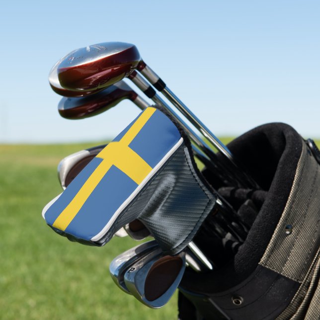 Sweden flag golf head cover (In Situ)