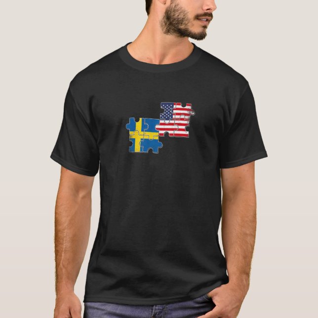 Sweden Usa Love Roots Swedish American Flag T-Shirt (Front)