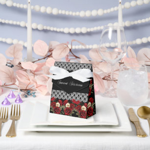 Sweet 16 Red Roses White Lace Sparkle Favour Box