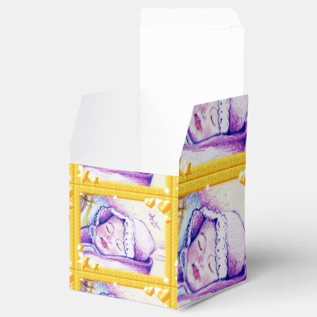 Sweet Dreams Baby Customisable Classic Favour Box (Opened)