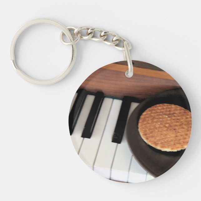 Sweet Harmony – Stroopwafel on Piano Key Holder Key Ring (Front)