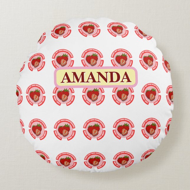 Sweet Juicy Strawberries Summer Fruit  Round Cushion (Front)