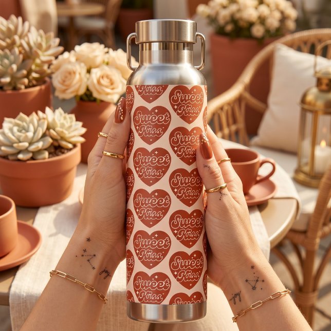 Sweet Kiss Water Bottle (Creator Uploaded)