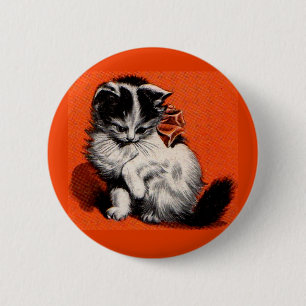 sweet little kitten 6 cm round badge