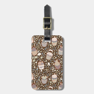 Sweet  pattern made of tasty cupcakes luggage tag