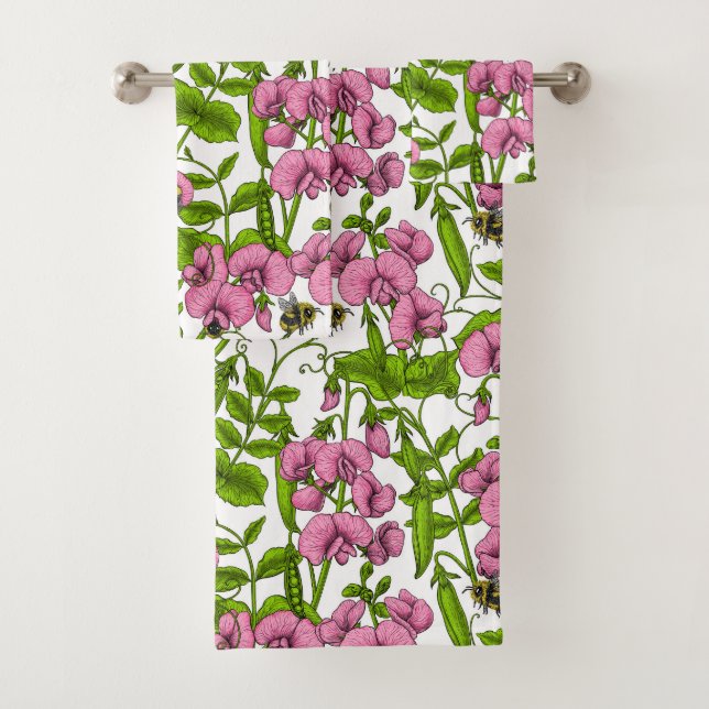 Sweet peas and bumblebees, pink, green and white bath towel set (Insitu)