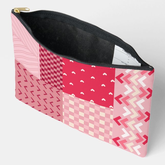 Sweet Quilt  Accessory Pouch (Open)