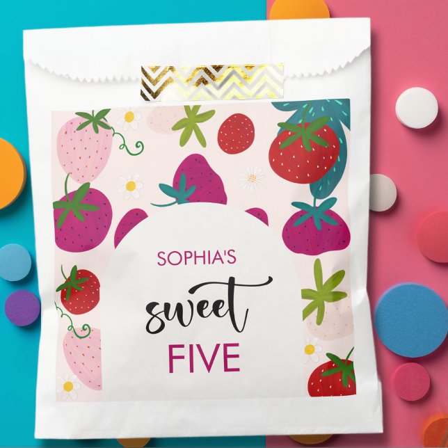 Sweet strawberry kids birthday favour bags (Creator Uploaded)