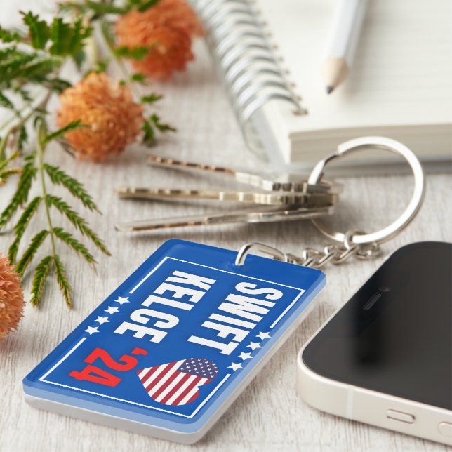 Swift Kelce 24 Heart Key Ring (Front Right)