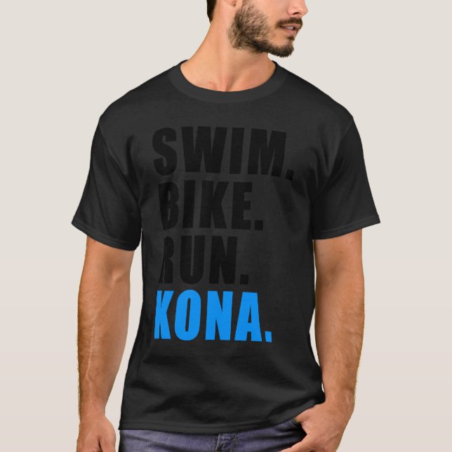 SWIMMING CYCLING RUNNING KONA 2023 TRIATHLETE MENS T-Shirt (Front)